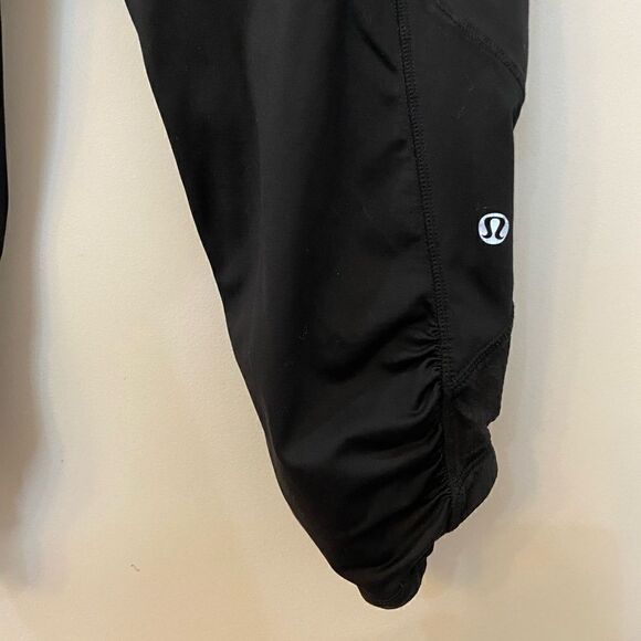 Lululemon Run A Marathon Crop Leggings Women Size 8 - Picture 7 of 12